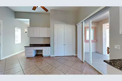 14202 N 180th Avenue, Surprise, AZ 85388 - Photo 9