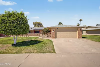 10962 W Kelso Drive, Sun City, AZ 85351 - Photo 1