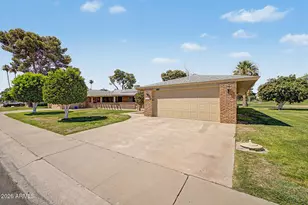10962 W Kelso Dr, Sun City, AZ 85351 - Photo 3