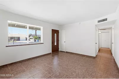 250 E Park Avenue, Gilbert, AZ 85234 - Photo 5