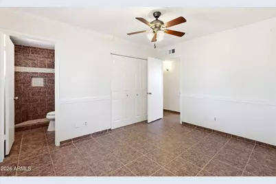 250 E Park Avenue, Gilbert, AZ 85234 - Photo 23