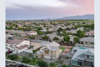 12872 N Founders Park Boulevard, Surprise, AZ 85379 - Photo 51