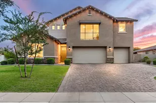12872 N Founders Park Blvd, Surprise, AZ 85379 - Photo 3