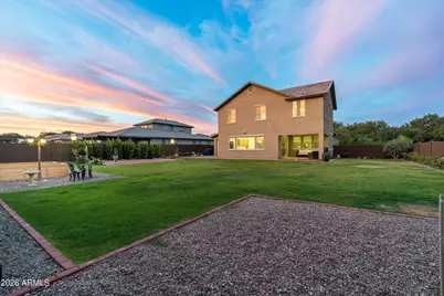 12872 N Founders Park Boulevard, Surprise, AZ 85379 - Photo 5