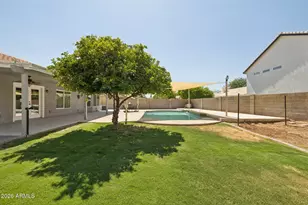1948 E Los Arboles Dr, Tempe, AZ 85284 - Photo 31