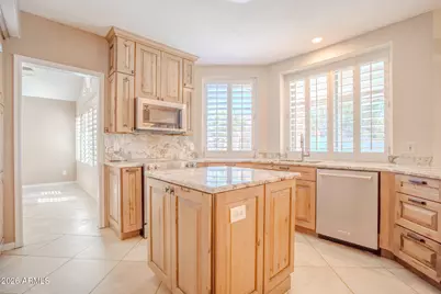 16638 S 37th Way, Phoenix, AZ 85048 - Photo 11