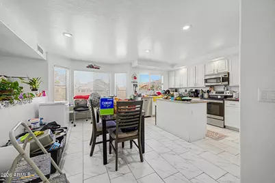 7926 W Hess Avenue, Phoenix, AZ 85043 - Photo 11