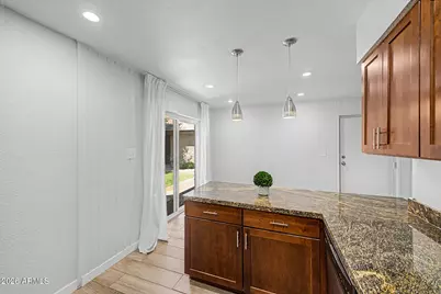 2015 E Southern Avenue #12, Tempe, AZ 85282 - Photo 9