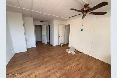 9478 E Escondido Avenue, Mesa, AZ 85208 - Photo 7