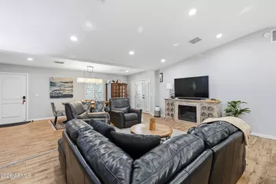 1429 E Kerry Lane, Phoenix, AZ 85024 - Photo 3