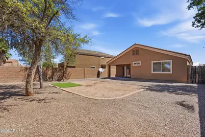318 N 21st Circle, Coolidge, AZ 85128 - Photo 5