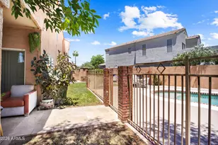 111 N Soho Pl, Chandler, AZ 85225 - Photo 35