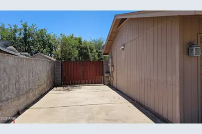 2135 W Maple Drive, Phoenix, AZ 85027 - Photo 7