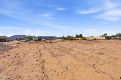 833 W Tepee Street, Apache Junction, AZ 85120 - Photo 33
