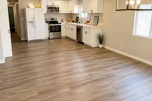 1562 S Desert View Pl, Apache Junction, AZ 85120 - Photo 5
