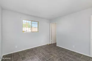 2226 W Heatherbrae Dr, Phoenix, AZ 85015 - Photo 11