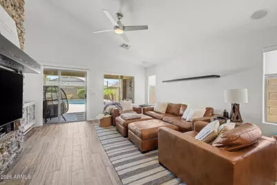 1219 E Nancy Avenue, San Tan Valley, AZ 85140 - Photo 7