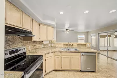 18422 N 85th Avenue, Peoria, AZ 85382 - Photo 17