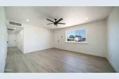 1326 W 6th Avenue, Mesa, AZ 85202 - Photo 5