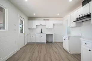 1326 W 6th Ave, Mesa, AZ 85202 - Photo 7