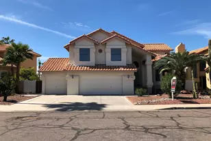 16226 S 37th Way, Phoenix, AZ 85048 - Photo 1