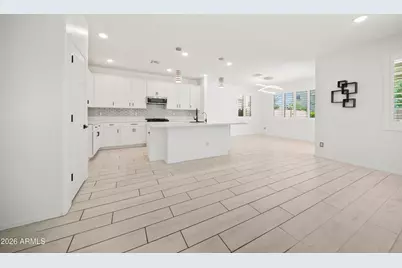 8853 W Fleetwood Lane, Glendale, AZ 85305 - Photo 5