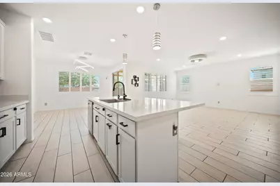 8853 W Fleetwood Lane, Glendale, AZ 85305 - Photo 11