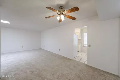 10837 W Santa Fe Drive, Sun City, AZ 85351 - Photo 11