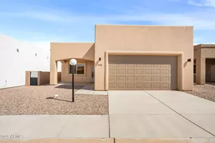293 S Meadowood Ln, Sierra Vista, AZ 85635 - Photo 1