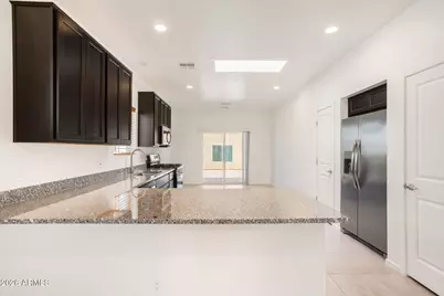 293 S Meadowood Lane, Sierra Vista, AZ 85635 - Photo 9