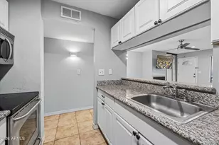 14203 N 19th Ave, Phoenix, AZ 85023 - Photo 11