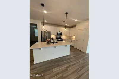 1060 W Canyonlands Court, San Tan Valley, AZ 85140 - Photo 5