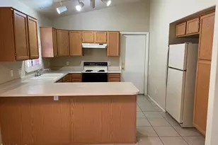 8949 W Kathleen Rd, Peoria, AZ 85382 - Photo 7