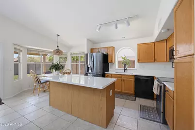 2458 E Cathedral Rock Drive, Phoenix, AZ 85048 - Photo 17