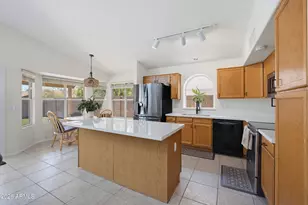2458 E Cathedral Rock Dr, Phoenix, AZ 85048 - Photo 17