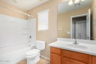 17964 W Lawrence Lane, Waddell, AZ 85355 - Photo 15