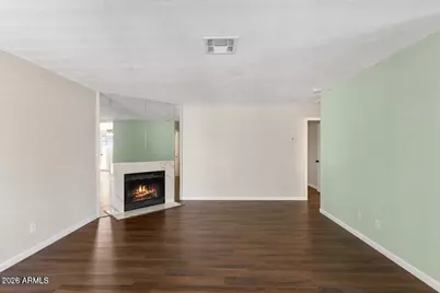 330 W Tonopah Drive #5, Phoenix, AZ 85027 - Photo 15