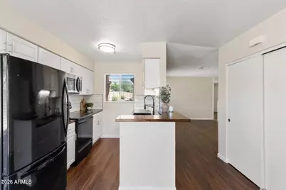 330 W Tonopah Drive #5, Phoenix, AZ 85027 - Photo 21