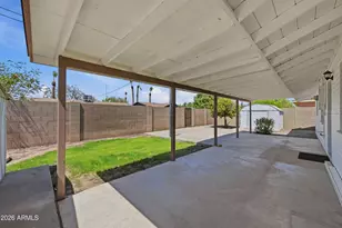 252 E 9th Dr, Mesa, AZ 85210 - Photo 23