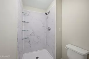 252 E 9th Dr, Mesa, AZ 85210 - Photo 15