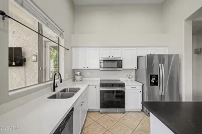 6614 W Tether Trail, Phoenix, AZ 85083 - Photo 5