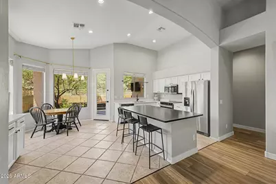 6614 W Tether Trail, Phoenix, AZ 85083 - Photo 3