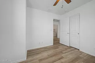 8777 W Dahlia Dr, Peoria, AZ 85381 - Photo 17