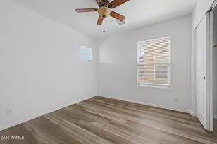 8777 W Dahlia Dr, Peoria, AZ 85381 - Photo 27