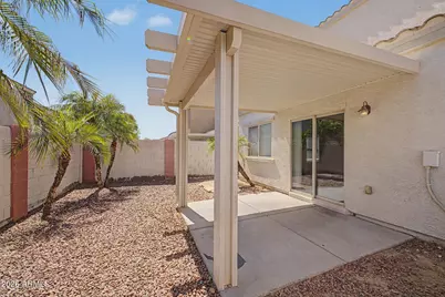 8777 W Dahlia Drive, Peoria, AZ 85381 - Photo 33