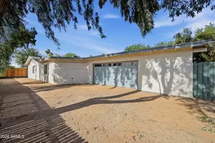 2209 E Windsor Ave, Phoenix, AZ 85006 - Photo 33