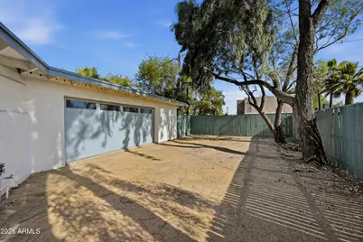 2209 E Windsor Avenue, Phoenix, AZ 85006 - Photo 35
