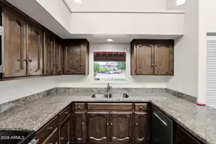 7840 N 7th St, Phoenix, AZ 85020 - Photo 13