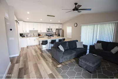 3712 W Villa Maria Drive, Glendale, AZ 85308 - Photo 7