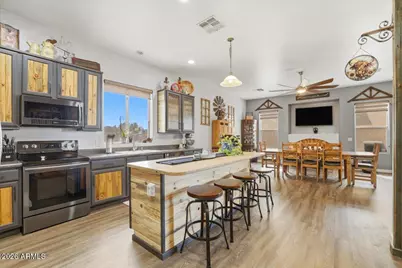 7914 N Autumn Sage Street, Prescott Valley, AZ 86315 - Photo 13